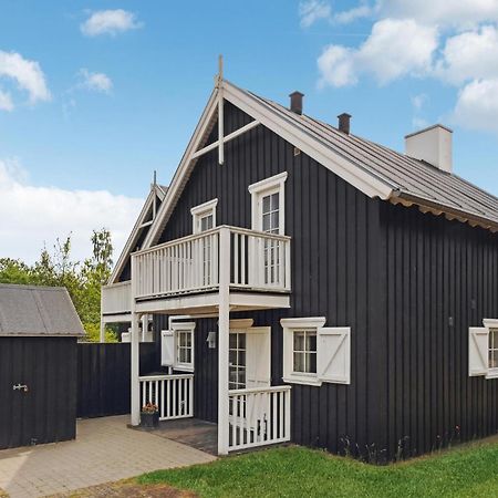 Nice Home In Gjern With Wifi Экстерьер фото