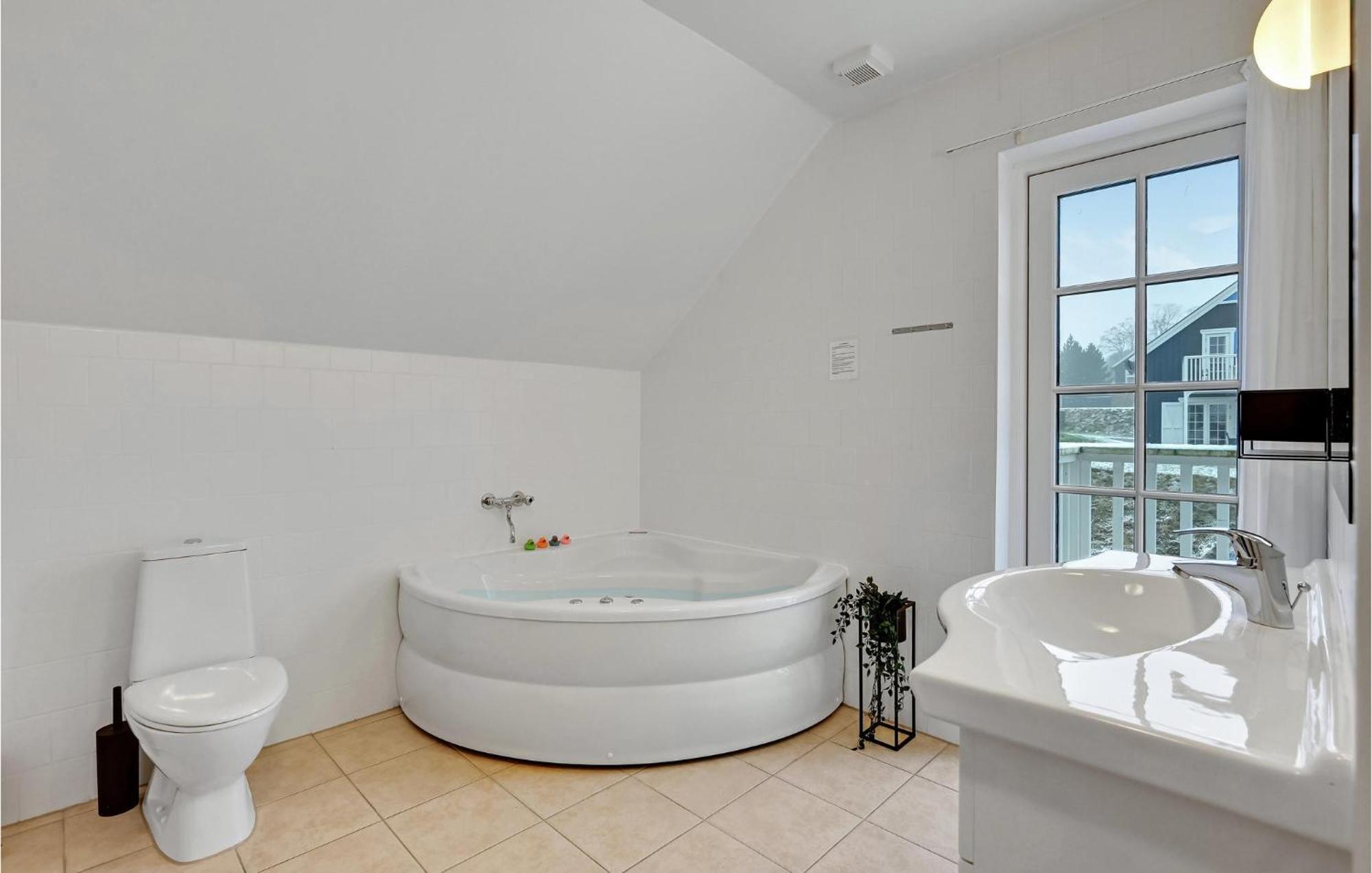 Nice Home In Gjern With Wifi Экстерьер фото